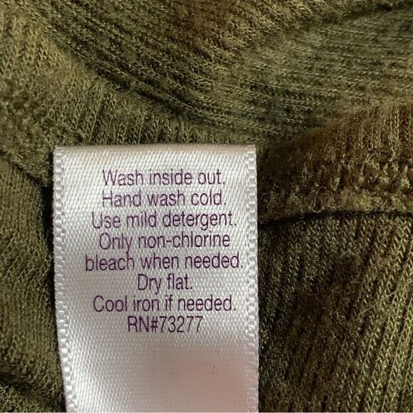 JENNIFER LOPEZ Handkerchief Hem Tunic Top Women’s 1X Green Long Sleeve Ribbed. - Picture 8 of 12